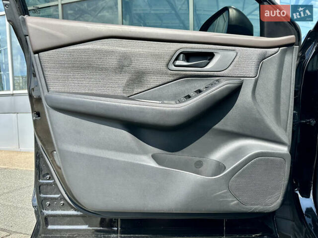 Чорний Ніссан Rogue, об'ємом двигуна 2.5 л та пробігом 112 тис. км за 20490 $, фото 27 на Automoto.ua