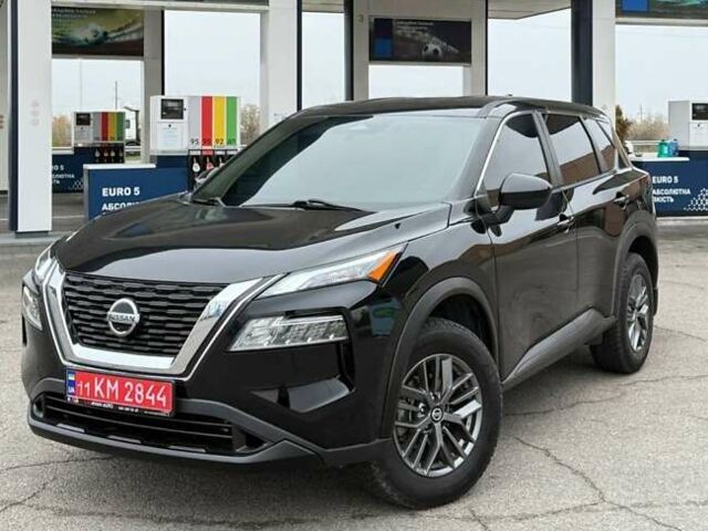 Черный Ниссан Rogue, объемом двигателя 2.5 л и пробегом 136 тыс. км за 20500 $, фото 1 на Automoto.ua