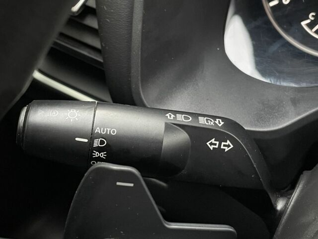 Черный Ниссан Rogue, объемом двигателя 2.5 л и пробегом 121 тыс. км за 19500 $, фото 19 на Automoto.ua