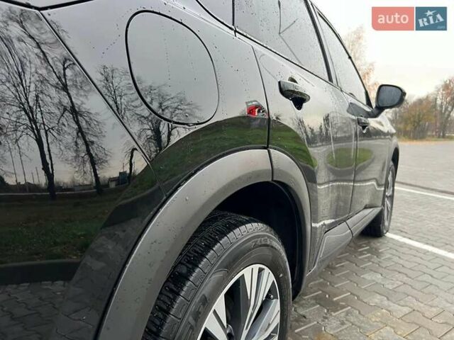 Черный Ниссан Rogue, объемом двигателя 2.49 л и пробегом 112 тыс. км за 20500 $, фото 14 на Automoto.ua