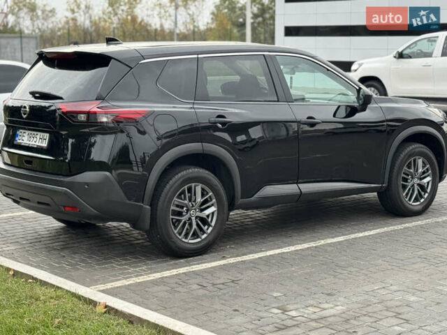 Черный Ниссан Rogue, объемом двигателя 2.49 л и пробегом 139 тыс. км за 19900 $, фото 3 на Automoto.ua