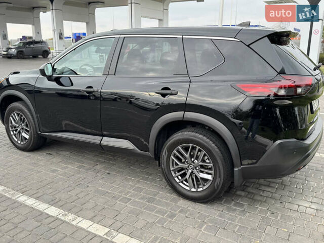 Черный Ниссан Rogue, объемом двигателя 2.49 л и пробегом 139 тыс. км за 19900 $, фото 7 на Automoto.ua