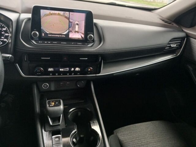 Черный Ниссан Rogue, объемом двигателя 0 л и пробегом 180 тыс. км за 18750 $, фото 20 на Automoto.ua