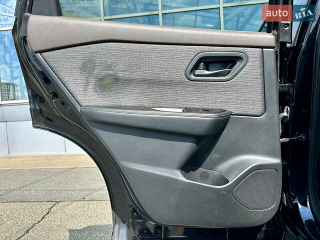 Чорний Ніссан Rogue, об'ємом двигуна 2.5 л та пробігом 112 тис. км за 20490 $, фото 33 на Automoto.ua