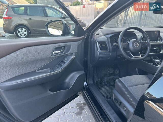 Черный Ниссан Rogue, объемом двигателя 2.49 л и пробегом 107 тыс. км за 21500 $, фото 12 на Automoto.ua