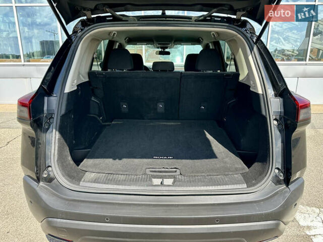 Чорний Ніссан Rogue, об'ємом двигуна 2.5 л та пробігом 112 тис. км за 20490 $, фото 25 на Automoto.ua