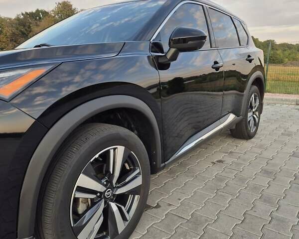 Черный Ниссан Rogue, объемом двигателя 2.49 л и пробегом 157 тыс. км за 19700 $, фото 12 на Automoto.ua