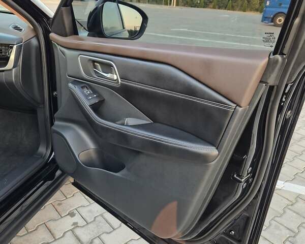 Черный Ниссан Rogue, объемом двигателя 2.49 л и пробегом 157 тыс. км за 19700 $, фото 21 на Automoto.ua