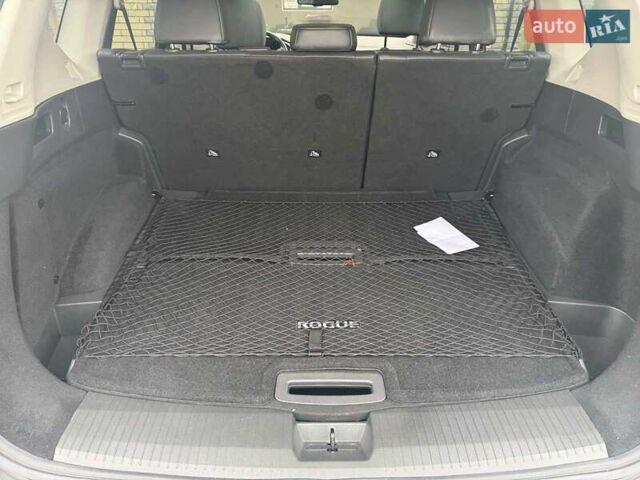 Чорний Ніссан Rogue, об'ємом двигуна 2.49 л та пробігом 19 тис. км за 23900 $, фото 5 на Automoto.ua