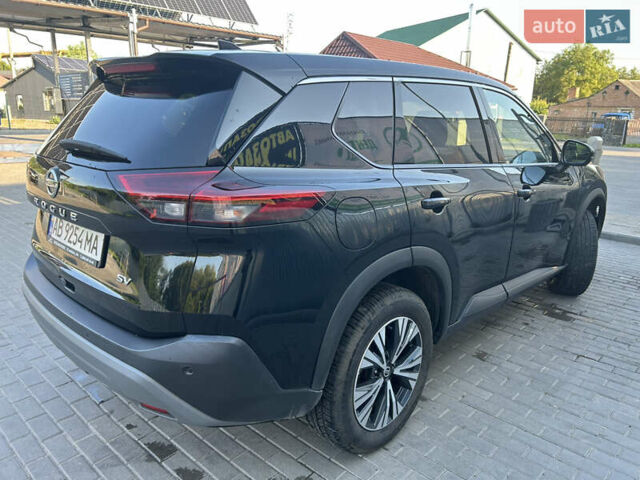 Черный Ниссан Rogue, объемом двигателя 2.49 л и пробегом 107 тыс. км за 21500 $, фото 2 на Automoto.ua