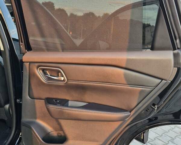 Черный Ниссан Rogue, объемом двигателя 2.49 л и пробегом 157 тыс. км за 19700 $, фото 22 на Automoto.ua