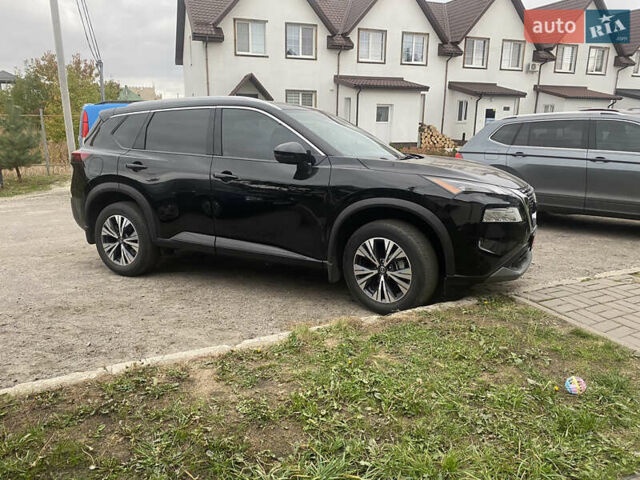 Черный Ниссан Rogue, объемом двигателя 2.49 л и пробегом 35 тыс. км за 25000 $, фото 6 на Automoto.ua