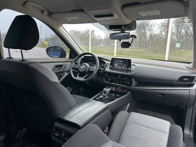 Черный Ниссан Rogue, объемом двигателя 2.5 л и пробегом 107 тыс. км за 19400 $, фото 18 на Automoto.ua