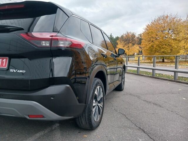 Черный Ниссан Rogue, объемом двигателя 0 л и пробегом 180 тыс. км за 18750 $, фото 3 на Automoto.ua