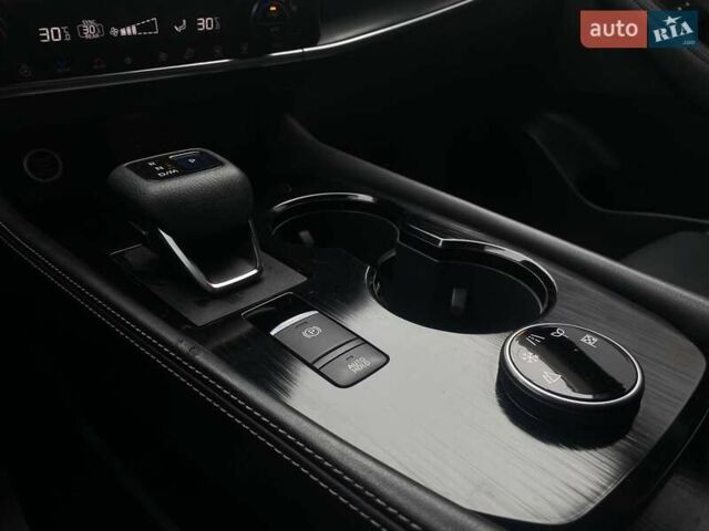 Чорний Ніссан Rogue, об'ємом двигуна 2.49 л та пробігом 157 тис. км за 21900 $, фото 16 на Automoto.ua