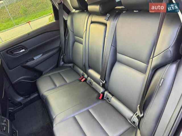 Черный Ниссан Rogue, объемом двигателя 1.5 л и пробегом 47 тыс. км за 24400 $, фото 9 на Automoto.ua