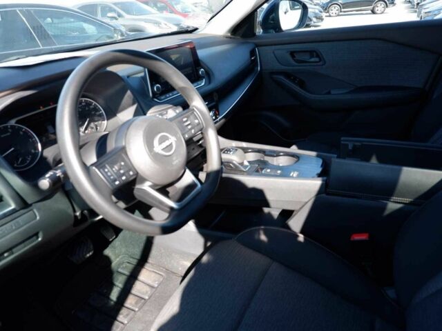 Чорний Ніссан Rogue, об'ємом двигуна 1.5 л та пробігом 5 тис. км за 18000 $, фото 7 на Automoto.ua