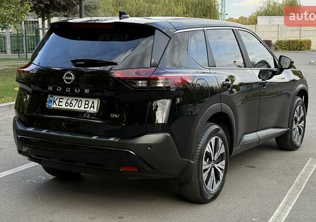 Ніссан Rogue 2022 у Дніпро (Дніпропетровську) на Automoto.ua Чорний Ніссан Rogue, об'ємом двигуна 1.5 л та пробігом 45 тис. км за 24800 $, фото 6 на Automoto.ua