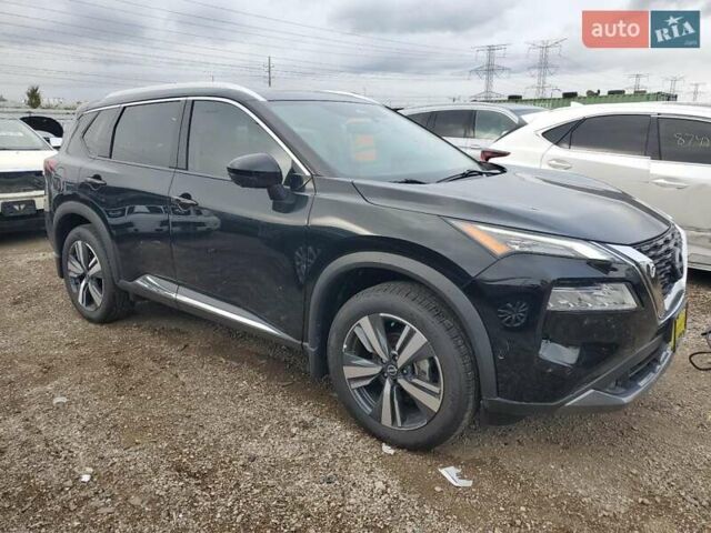 Черный Ниссан Rogue, объемом двигателя 1.5 л и пробегом 72 тыс. км за 7900 $, фото 3 на Automoto.ua