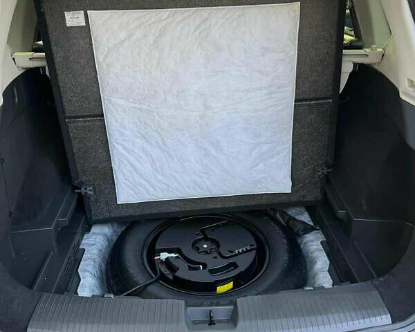 Черный Ниссан Rogue, объемом двигателя 1.5 л и пробегом 47 тыс. км за 24400 $, фото 3 на Automoto.ua