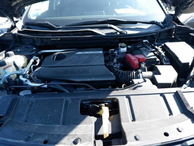 Чорний Ніссан Rogue, об'ємом двигуна 1.5 л та пробігом 5 тис. км за 18000 $, фото 10 на Automoto.ua