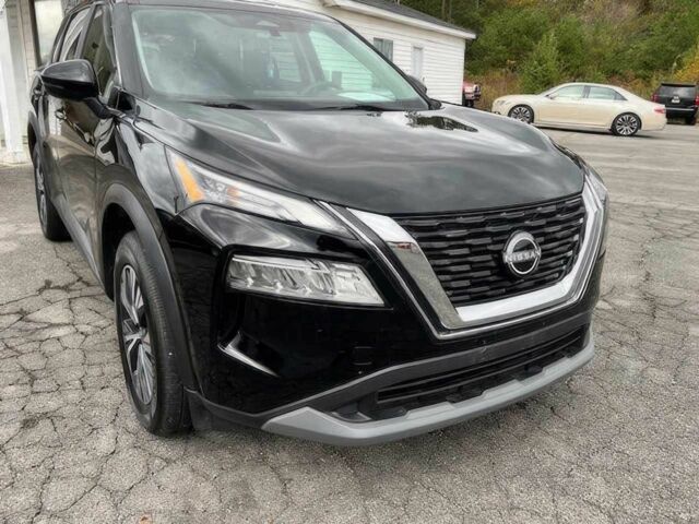 Чорний Ніссан Rogue, об'ємом двигуна 1.5 л та пробігом 30 тис. км за 14800 $, фото 2 на Automoto.ua