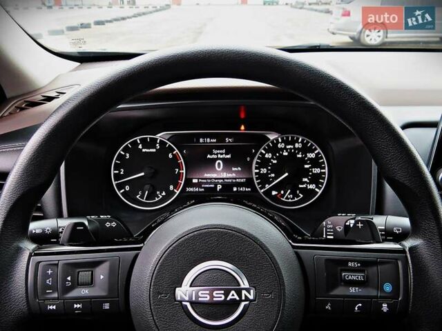 Черный Ниссан Rogue, объемом двигателя 1.5 л и пробегом 30 тыс. км за 19800 $, фото 11 на Automoto.ua