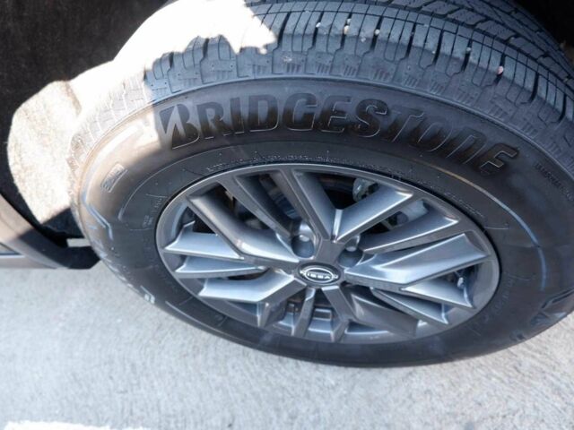 Чорний Ніссан Rogue, об'ємом двигуна 1.5 л та пробігом 5 тис. км за 18000 $, фото 4 на Automoto.ua