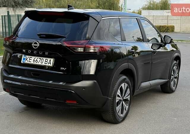 Ніссан Rogue 2022 у Дніпро (Дніпропетровську) на Automoto.ua Чорний Ніссан Rogue, об'ємом двигуна 1.5 л та пробігом 45 тис. км за 24800 $, фото 5 на Automoto.ua
