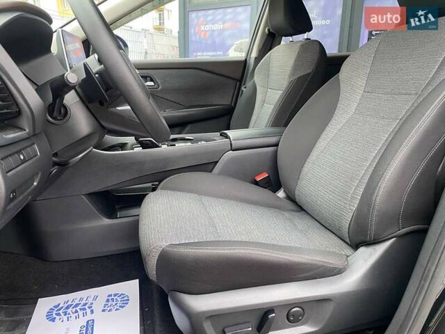 Чорний Ніссан Rogue, об'ємом двигуна 1.5 л та пробігом 113 тис. км за 24400 $, фото 16 на Automoto.ua