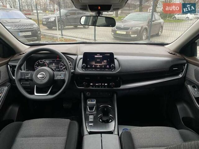 Чорний Ніссан Rogue, об'ємом двигуна 1.5 л та пробігом 113 тис. км за 24400 $, фото 12 на Automoto.ua