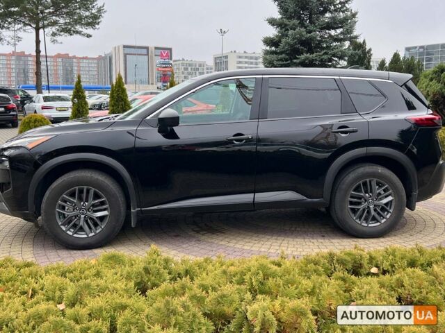 Чорний Ніссан Rogue, об'ємом двигуна 1.5 л та пробігом 24 тис. км за 26700 $, фото 3 на Automoto.ua
