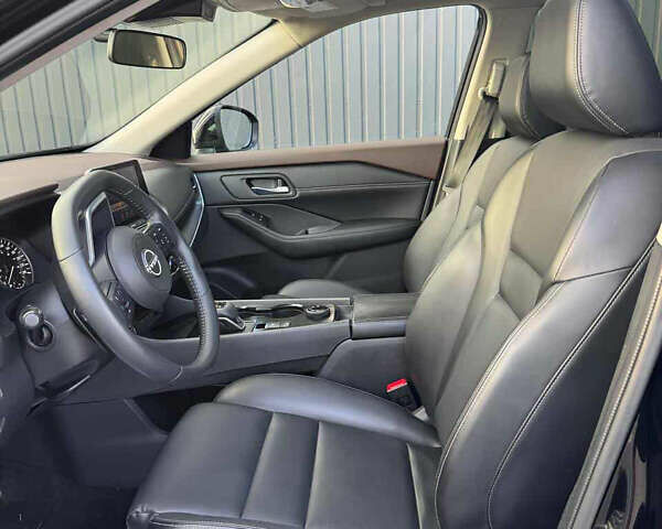 Черный Ниссан Rogue, объемом двигателя 1.5 л и пробегом 47 тыс. км за 24400 $, фото 13 на Automoto.ua