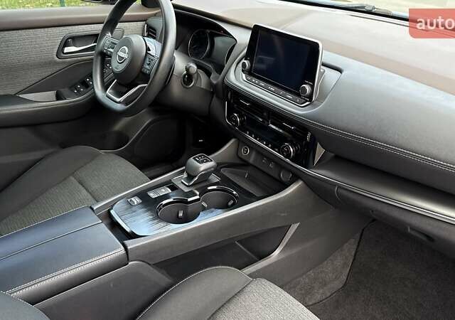 Ніссан Rogue 2022 у Дніпро (Дніпропетровську) на Automoto.ua Чорний Ніссан Rogue, об'ємом двигуна 1.5 л та пробігом 45 тис. км за 24800 $, фото 31 на Automoto.ua