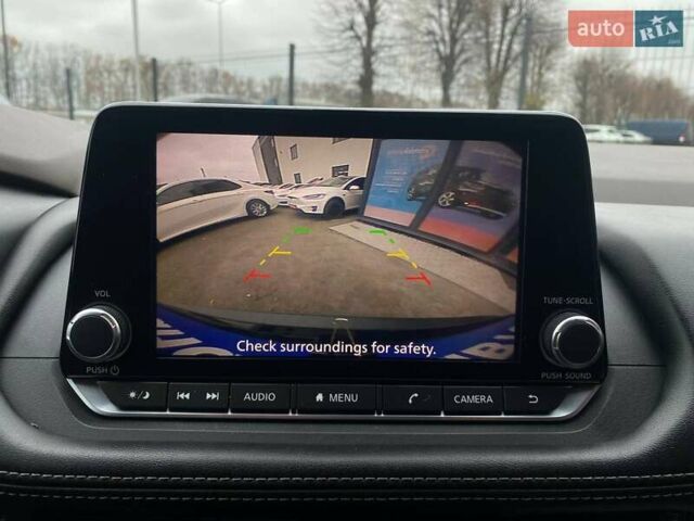 Чорний Ніссан Rogue, об'ємом двигуна 1.5 л та пробігом 113 тис. км за 24400 $, фото 13 на Automoto.ua