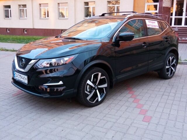 Чорний Ніссан Rogue, об'ємом двигуна 2 л та пробігом 14 тис. км за 19300 $, фото 1 на Automoto.ua