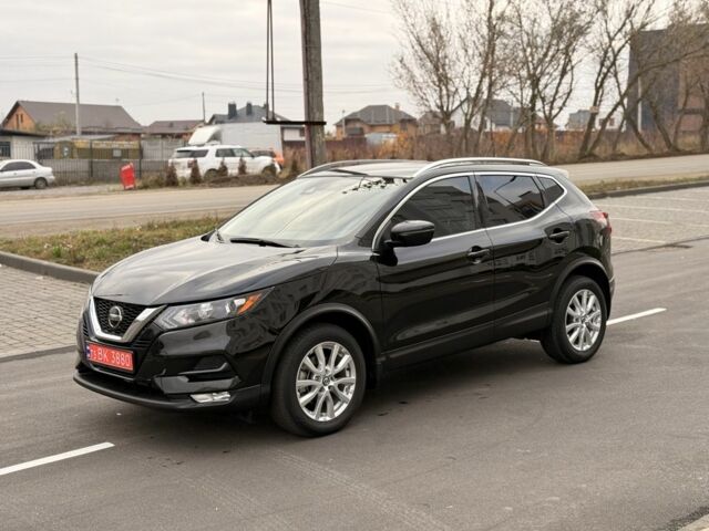 Черный Ниссан Rogue, объемом двигателя 2 л и пробегом 30 тыс. км за 17600 $, фото 1 на Automoto.ua