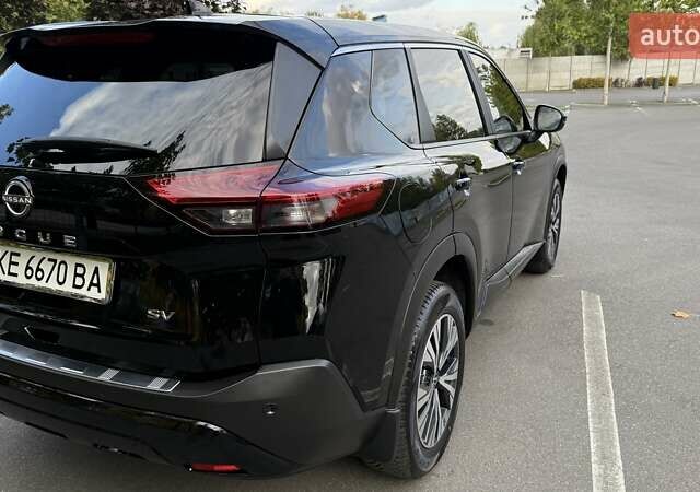 Ніссан Rogue 2022 у Дніпро (Дніпропетровську) на Automoto.ua Чорний Ніссан Rogue, об'ємом двигуна 1.5 л та пробігом 45 тис. км за 24800 $, фото 7 на Automoto.ua