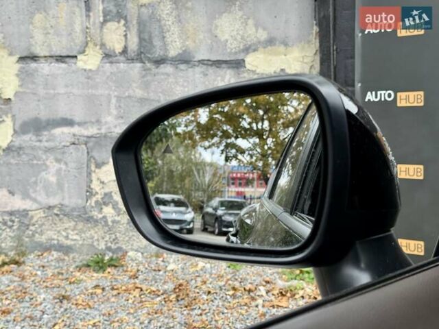 Черный Ниссан Rogue, объемом двигателя 1.5 л и пробегом 136 тыс. км за 23500 $, фото 20 на Automoto.ua