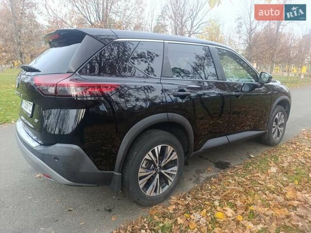 Черный Ниссан Rogue, объемом двигателя 1.5 л и пробегом 39 тыс. км за 21800 $, фото 13 на Automoto.ua