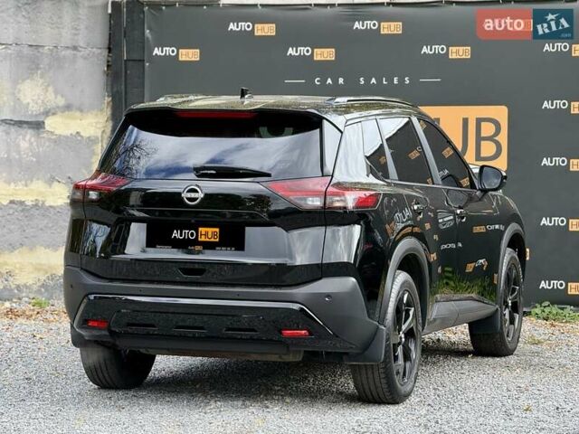 Черный Ниссан Rogue, объемом двигателя 1.5 л и пробегом 136 тыс. км за 23500 $, фото 5 на Automoto.ua