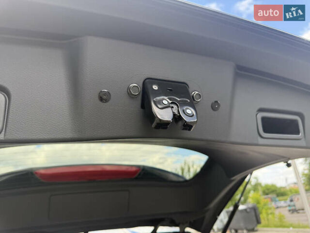 Черный Ниссан Rogue, объемом двигателя 0 л и пробегом 7 тыс. км за 23100 $, фото 24 на Automoto.ua