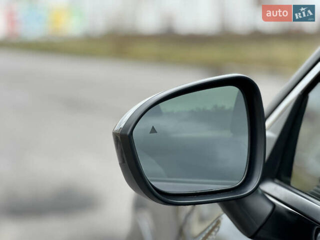 Черный Ниссан Rogue, объемом двигателя 1.5 л и пробегом 75 тыс. км за 22999 $, фото 19 на Automoto.ua