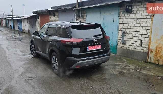 Чорний Ніссан Rogue, об'ємом двигуна 1.5 л та пробігом 90 тис. км за 20800 $, фото 14 на Automoto.ua