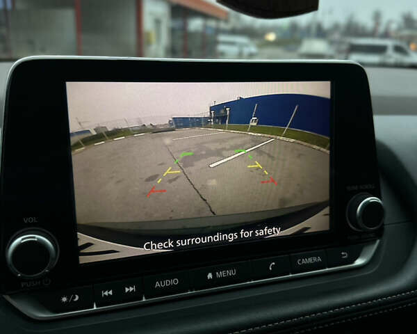 Чорний Ніссан Rogue, об'ємом двигуна 1.5 л та пробігом 84 тис. км за 22500 $, фото 18 на Automoto.ua