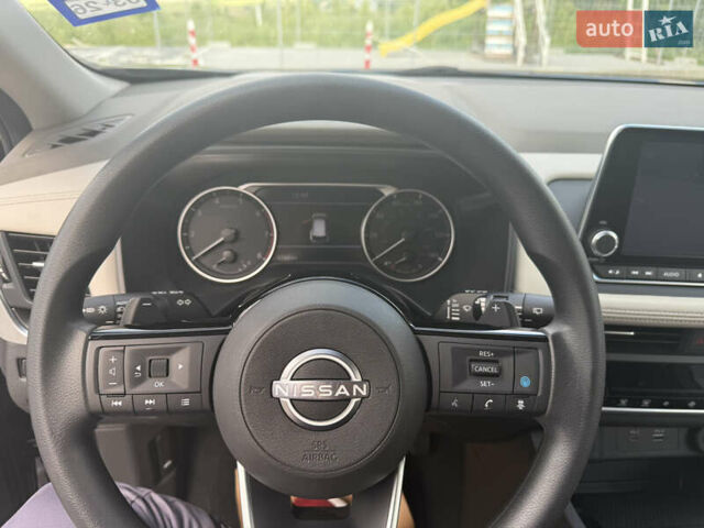 Черный Ниссан Rogue, объемом двигателя 0 л и пробегом 7 тыс. км за 23100 $, фото 13 на Automoto.ua