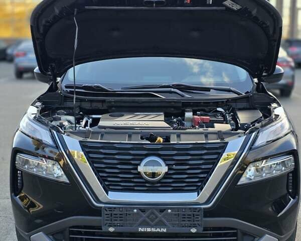 Черный Ниссан Rogue, объемом двигателя 1.5 л и пробегом 31 тыс. км за 22500 $, фото 18 на Automoto.ua