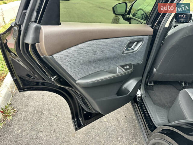 Черный Ниссан Rogue, объемом двигателя 1.5 л и пробегом 75 тыс. км за 22999 $, фото 54 на Automoto.ua