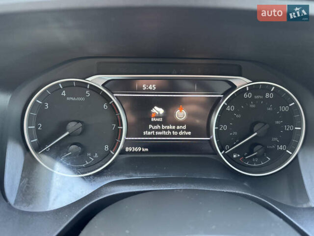 Черный Ниссан Rogue, объемом двигателя 1.5 л и пробегом 90 тыс. км за 22200 $, фото 17 на Automoto.ua