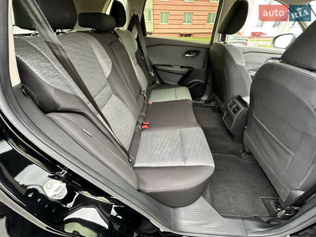 Черный Ниссан Rogue, объемом двигателя 1.5 л и пробегом 75 тыс. км за 22999 $, фото 56 на Automoto.ua